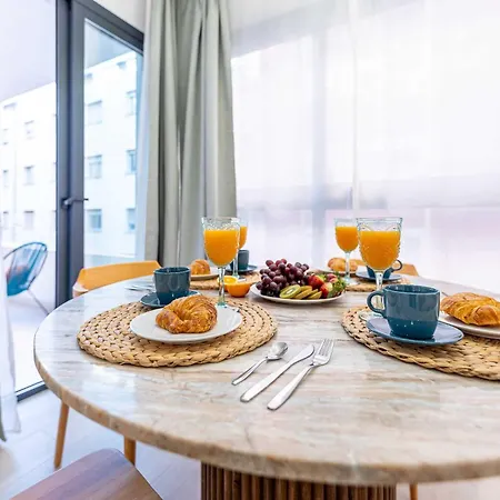 Vivendos - Ma18 - Perchel Apartment Malaga